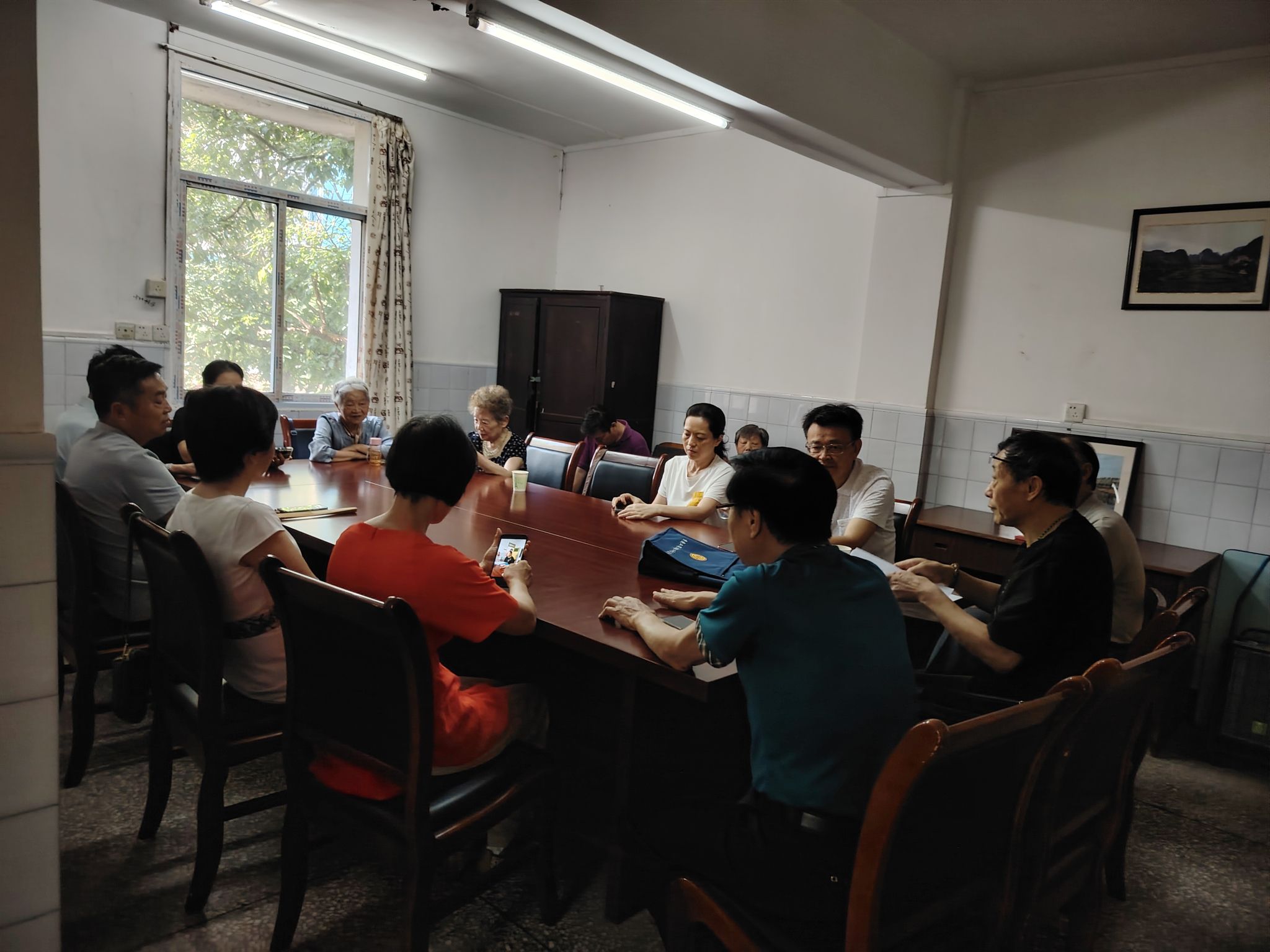 九支部会议照片.jpg
